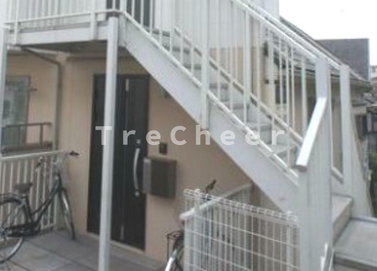 アークのエントランス