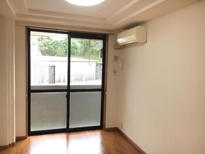 【内装】 | アドラブールＦ | 洋室②