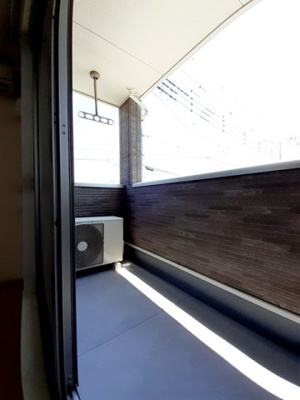 【バルコニー】 | アンソレイエ | 広々としたバルコニーです