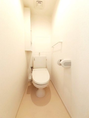 【トイレ】 | アンソレイエ | シンプルで使いやすいトイレです