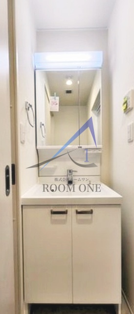 ラヴィデ香風園の洗面所|洗面台です。