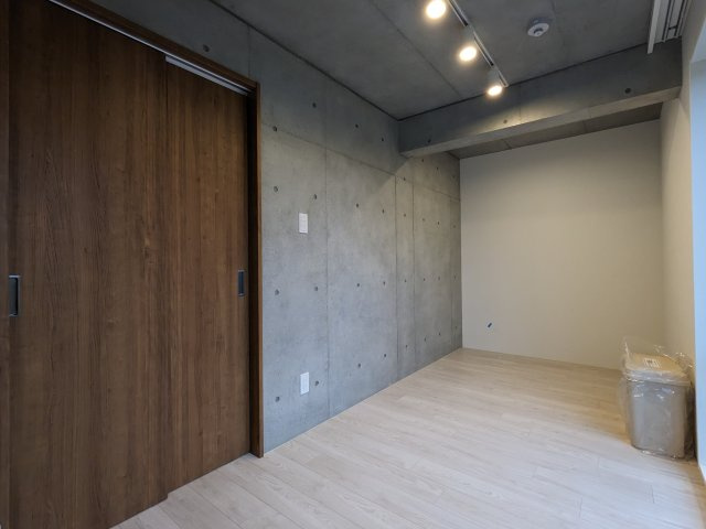 ミオテゾーロ哲学堂カーザの居間・リビング