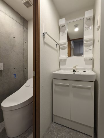 ミオテゾーロ哲学堂カーザの洗面所