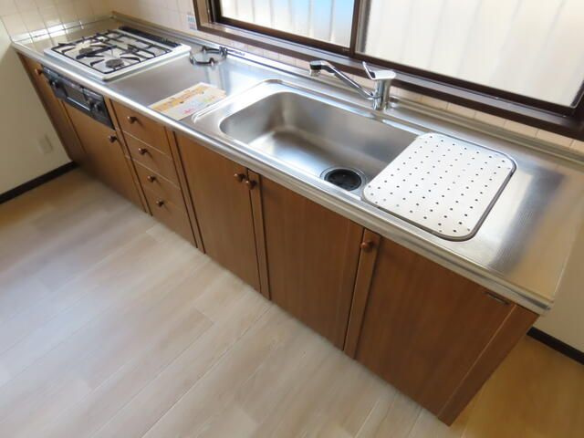 港南区戸建てのキッチン