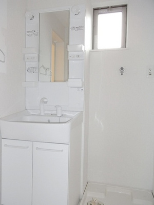 【独立洗面台】 | メゾン宇都木