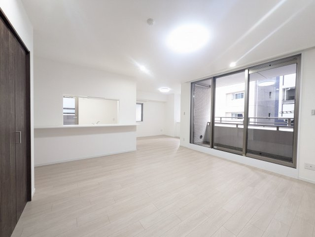 サンパーク鶴舞公園南|名古屋市の賃貸ならMy賃貸の居間・リビング|サンパーク鶴舞公園南
