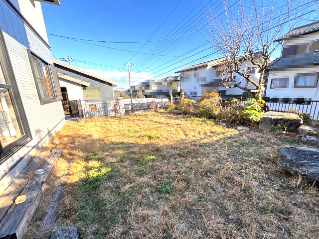 お庭は約50㎡超の広さがあります！