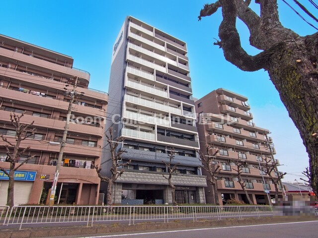 プレサンスNAGOYA本陣の外観