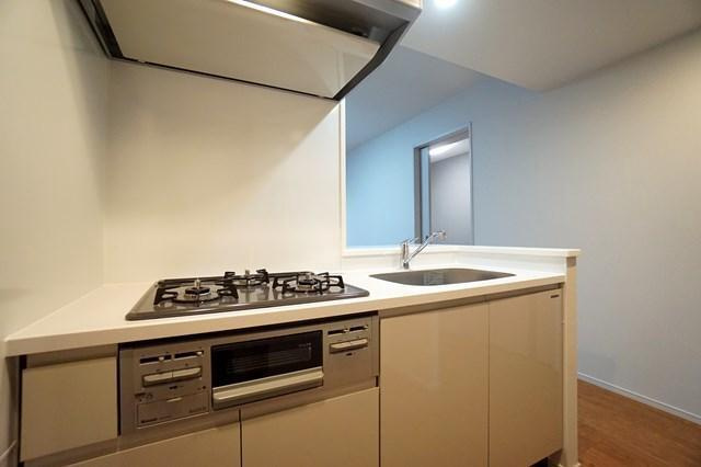 ＡＬＴＥＲＮＡ菊川Ⅱのキッチン|収納 