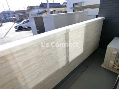 【バルコニー】 | ＦｏｌｕｎａⅡ | 晴れた日には洗濯物もたくさん干せます。