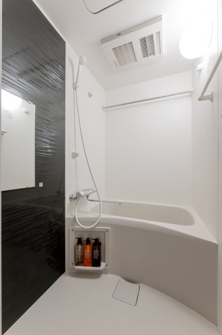 ヴィクトワール方南の浴室