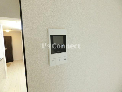 【セキュリティ】 | 榮 | 突然の来客時もＴＶモニターホンでしっかり確認。