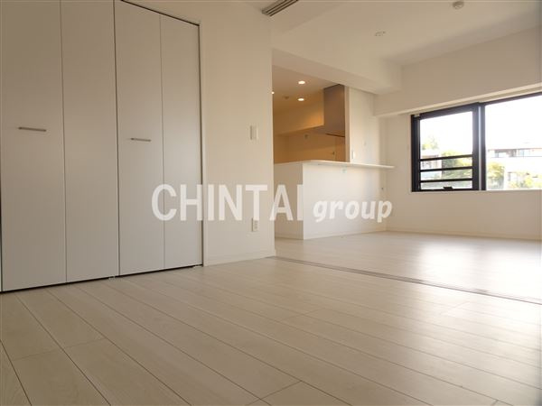 ハイムローゼⅦの居間・リビング