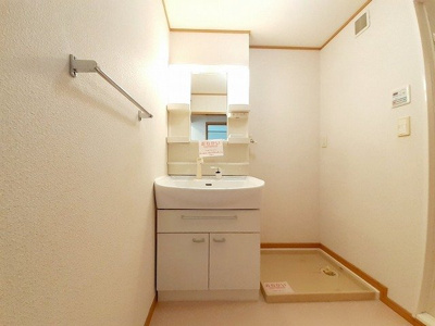【洗面所】 | サンリット童子丸 | 広い洗面スペース