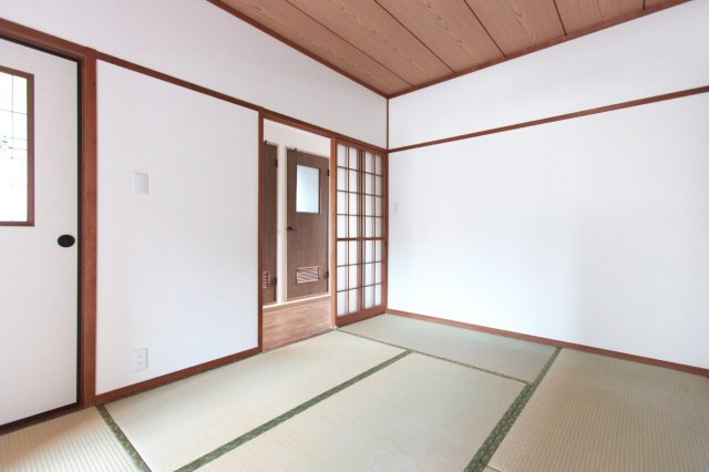 シャンテーヌの和室