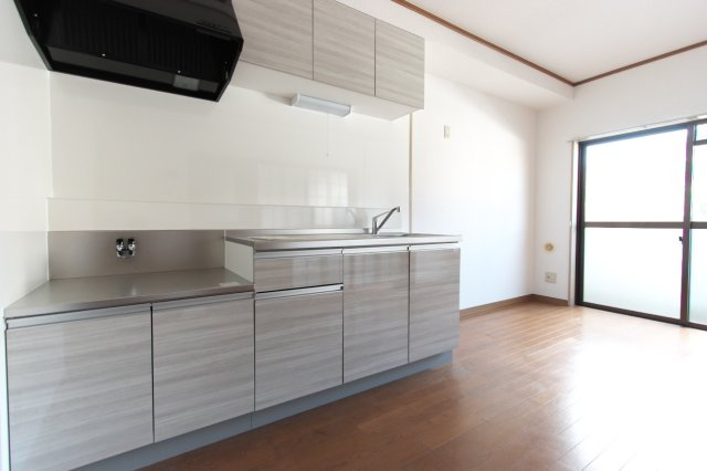 シャンテーヌの居間・リビング