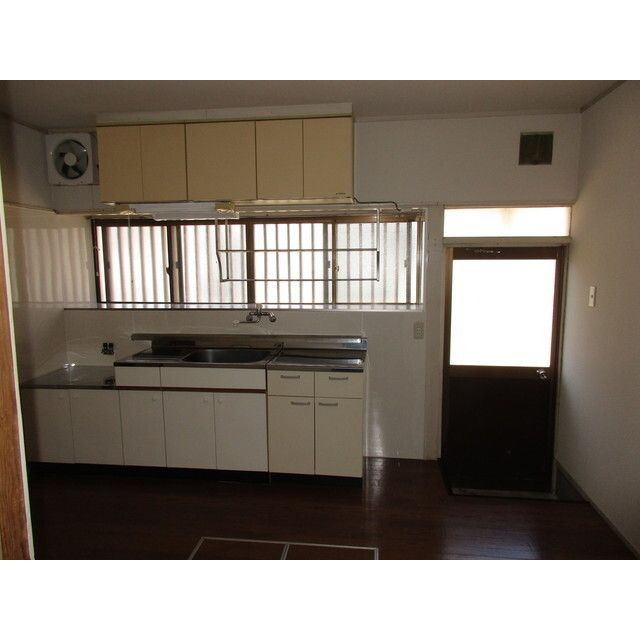 北野町富田貸家のキッチン