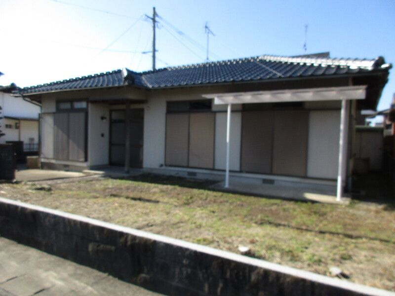 北野町富田貸家の庭