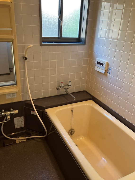 王禅寺東戸建の浴室