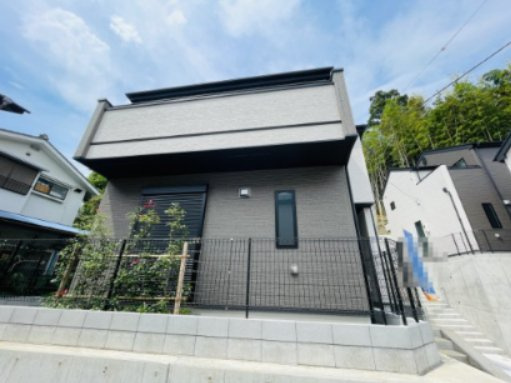 祝成約　　八王子市　館町　新築戸建ての外観|～仲介手数料無料☆八王子ひなた不動産～　八王子市館町　新築戸建て