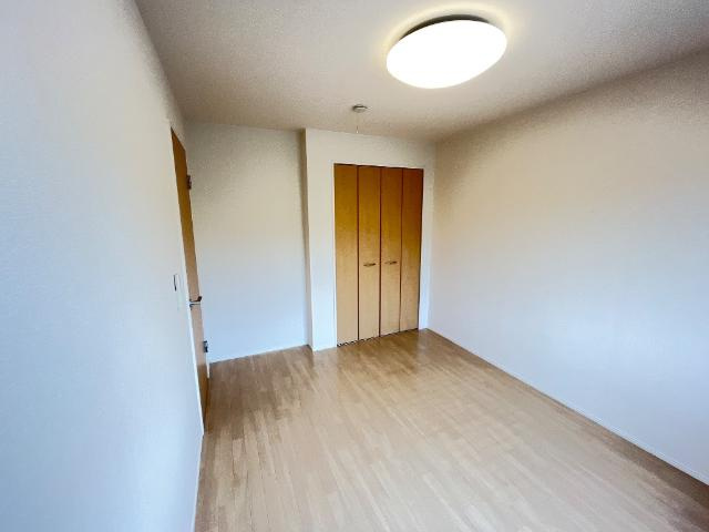 バーラムの内装|洋室