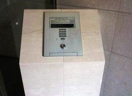 ジュネーゼグラン福島ＥｂｉＥのその他|オートロック　※前回募集時／２０１５年６月の写真