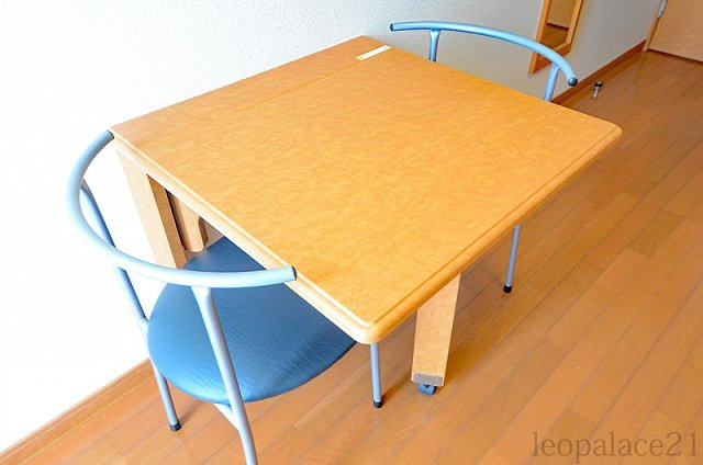 レオパレスＷＩＮのその他|家具付き