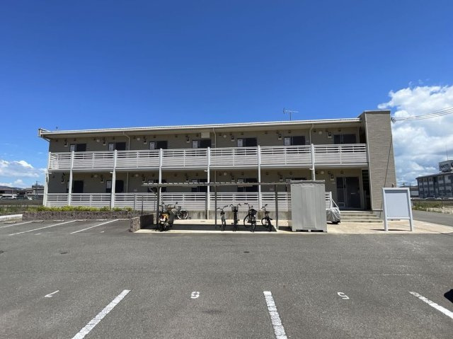 レオネクストクレーンの外観