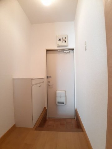 ＭハイツⅠの玄関