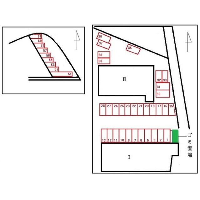 クリスタルガーデンⅠ、Ⅱの駐車場