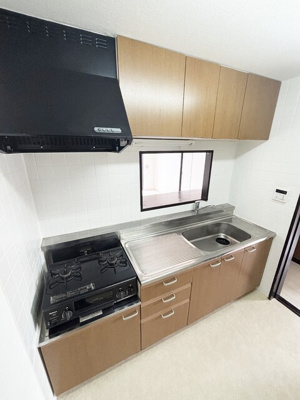 対面型のシステムキッチン