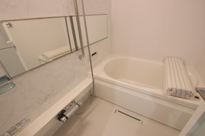 ※風呂ふたは設備ではありません