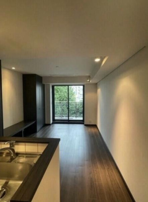 【洋室】 | コンフォリア北参道