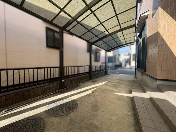 岩出市森　中古戸建の駐車場
