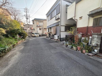 【前面道路含む現地写真】