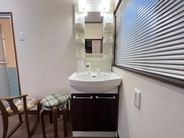 【独立洗面台】