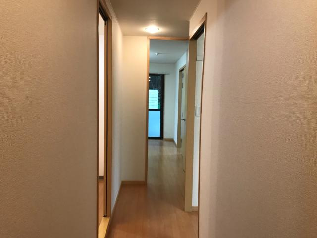 カサ　フェンテ．Ｋの内装|廊下