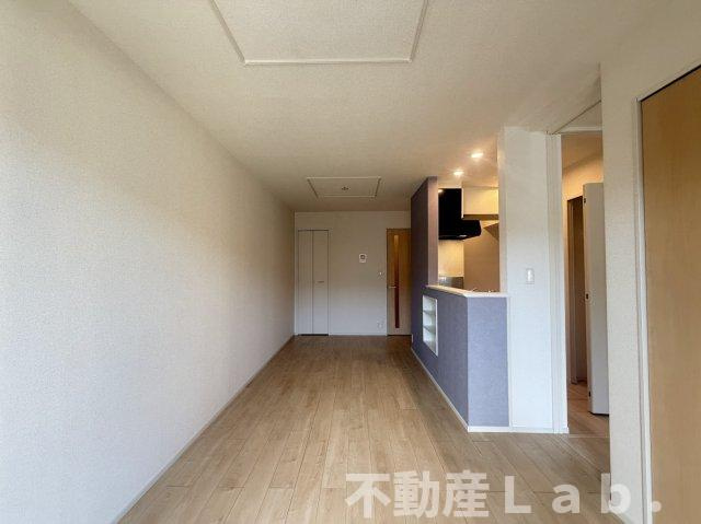 シームリーレジデンスＢの居間・リビング