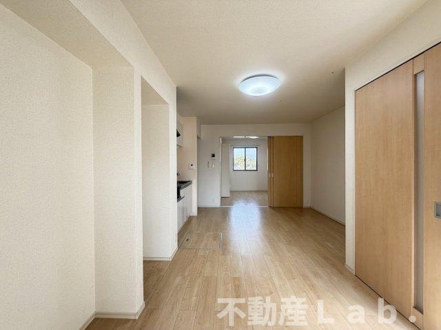 レジデンス　オリオン　Ⅲの居間・リビング