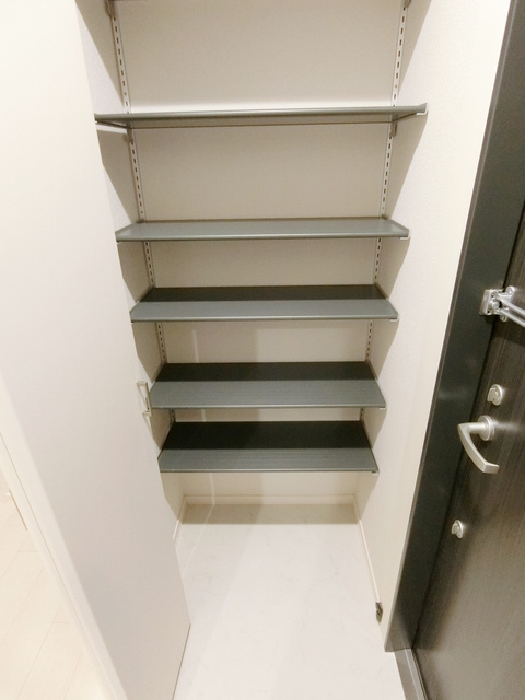 HoH（エイチオーエイチ）の玄関|★シューズボックス