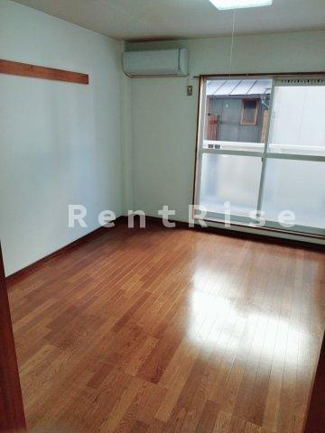 ＳｕｒｐｌｕｓＯｎｅサンシャイン秋田の寝室