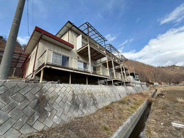 長野県　上田市一棟の間取り