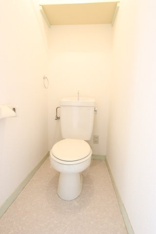 シャルダン三矢のトイレ|※現状優先