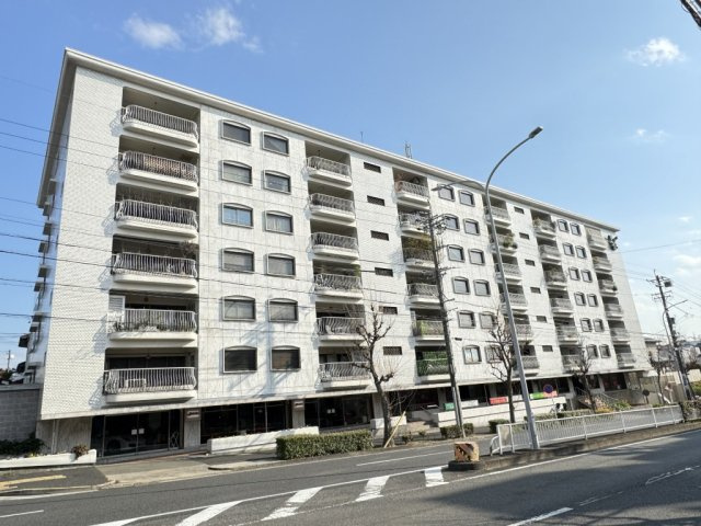 ベルシャトー瑞穂の外観