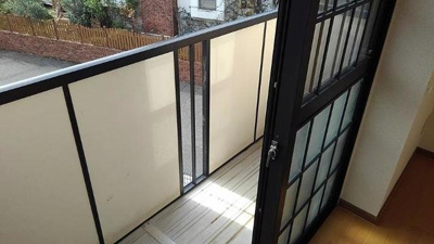 【バルコニー】 | ロンリヴィエール