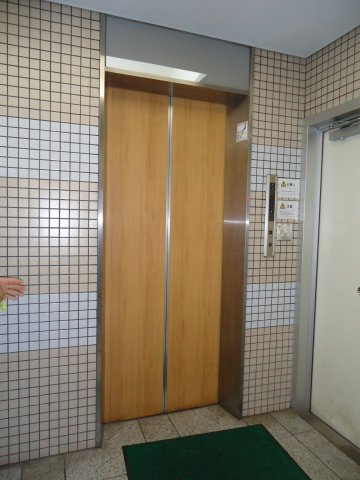 第八マチイビルのその他|エレベーター