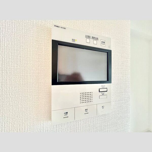 エスリード大須デュオのセキュリティ|※同物件他部屋写真
反転、色違いの場合有
現況優先