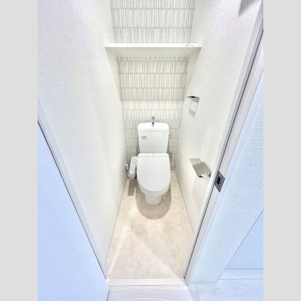 エスリード大須デュオのトイレ|※同物件他部屋写真
反転、色違いの場合有
現況優先