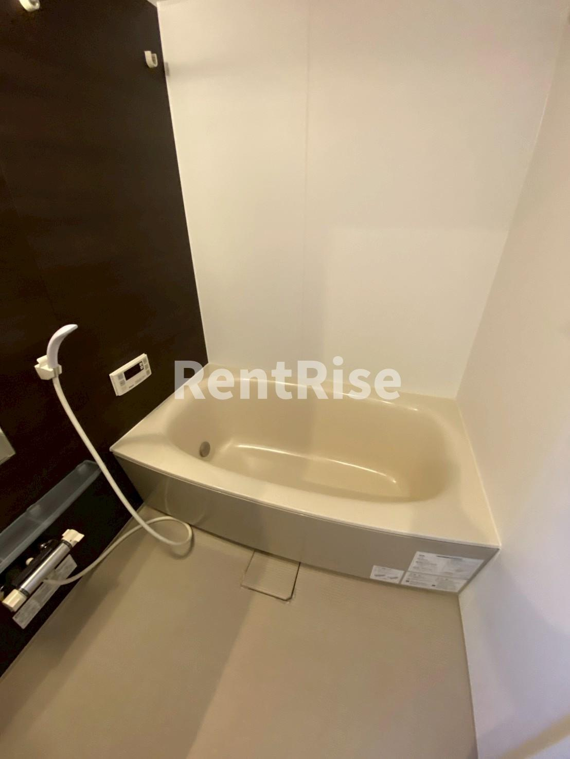 グッドフレンズマンションの浴室