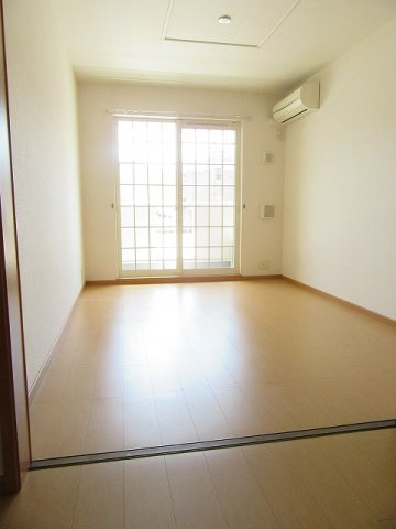 ペアセロベＥの居間・リビング